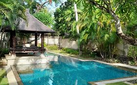 Hotel The Royal Beach Bali  5*